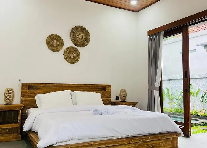 ゲストハウス Sedana Pertiwi House *